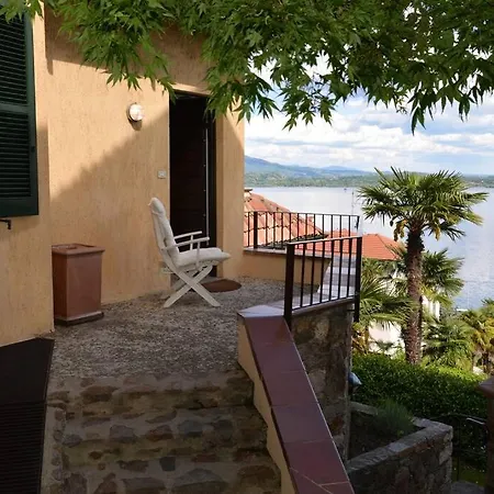 公寓 Relax In Terrazza Con Vista Unica E Piscina